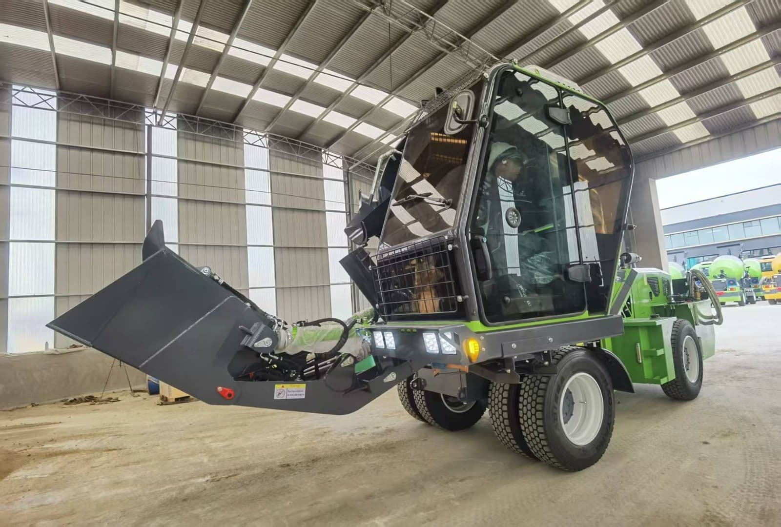Betoneira autocarregável SLB 3.5CPCBR em montagem